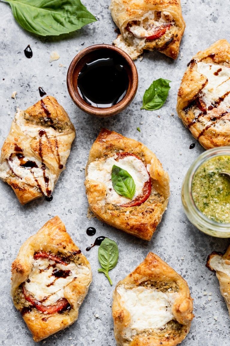 Feuilletés napolitains au pesto et au balsamique aux feuilles de havane